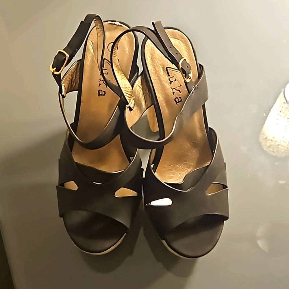 ZUKA High Heel Shoes